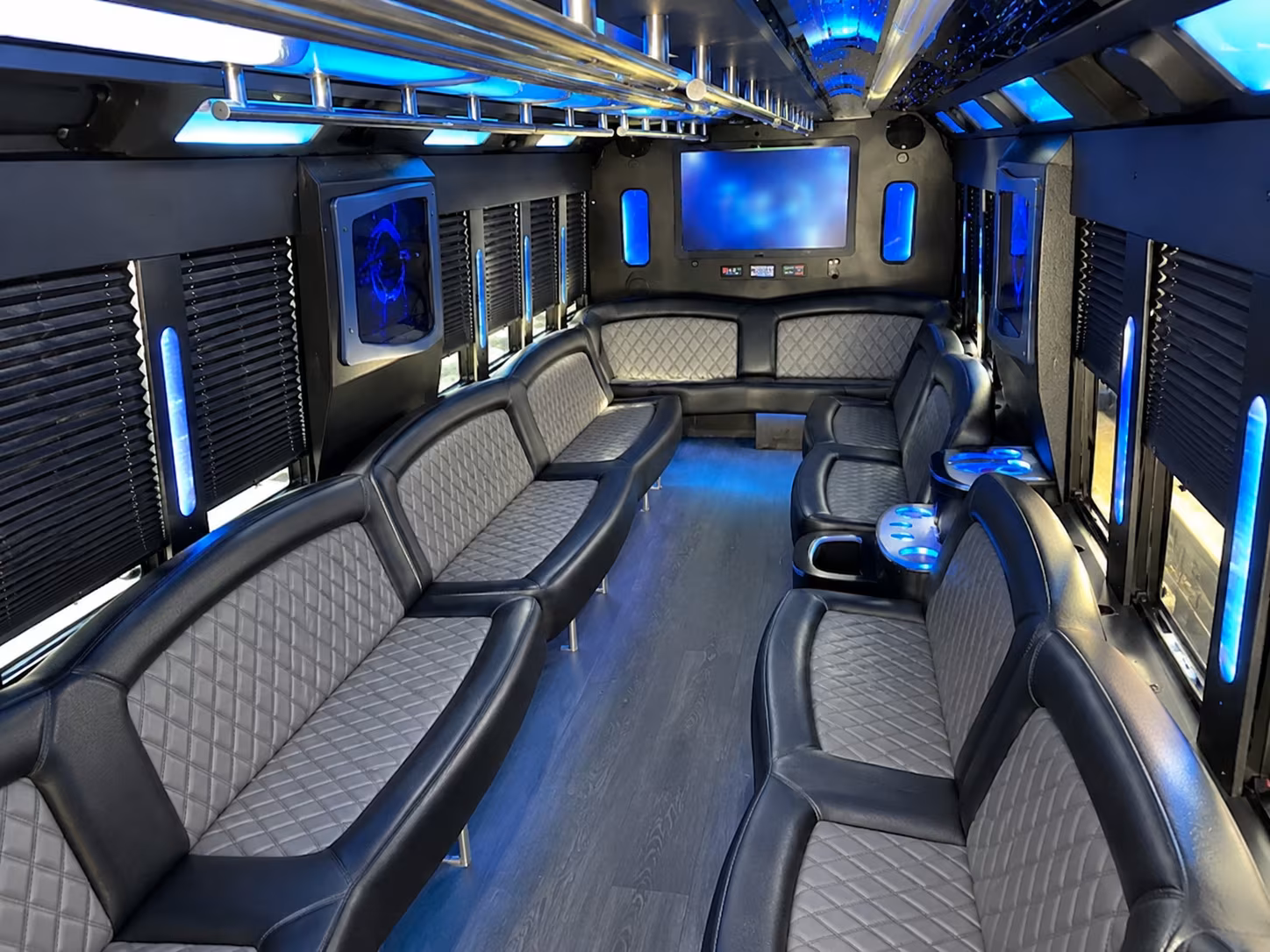 Rent a Bus to Smoothie King Center