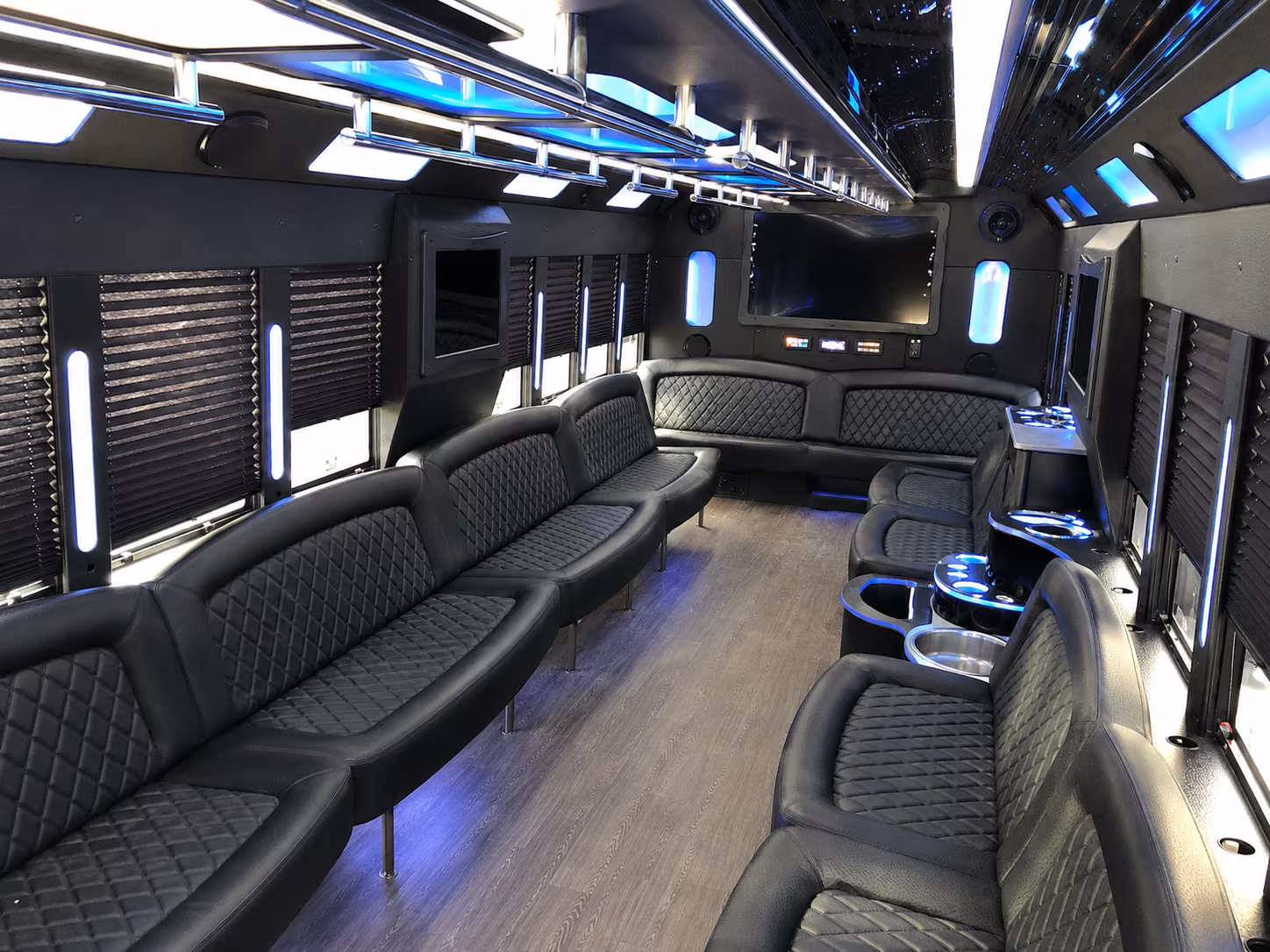 Metairie Winery Tour & Pub Crawl Transportation