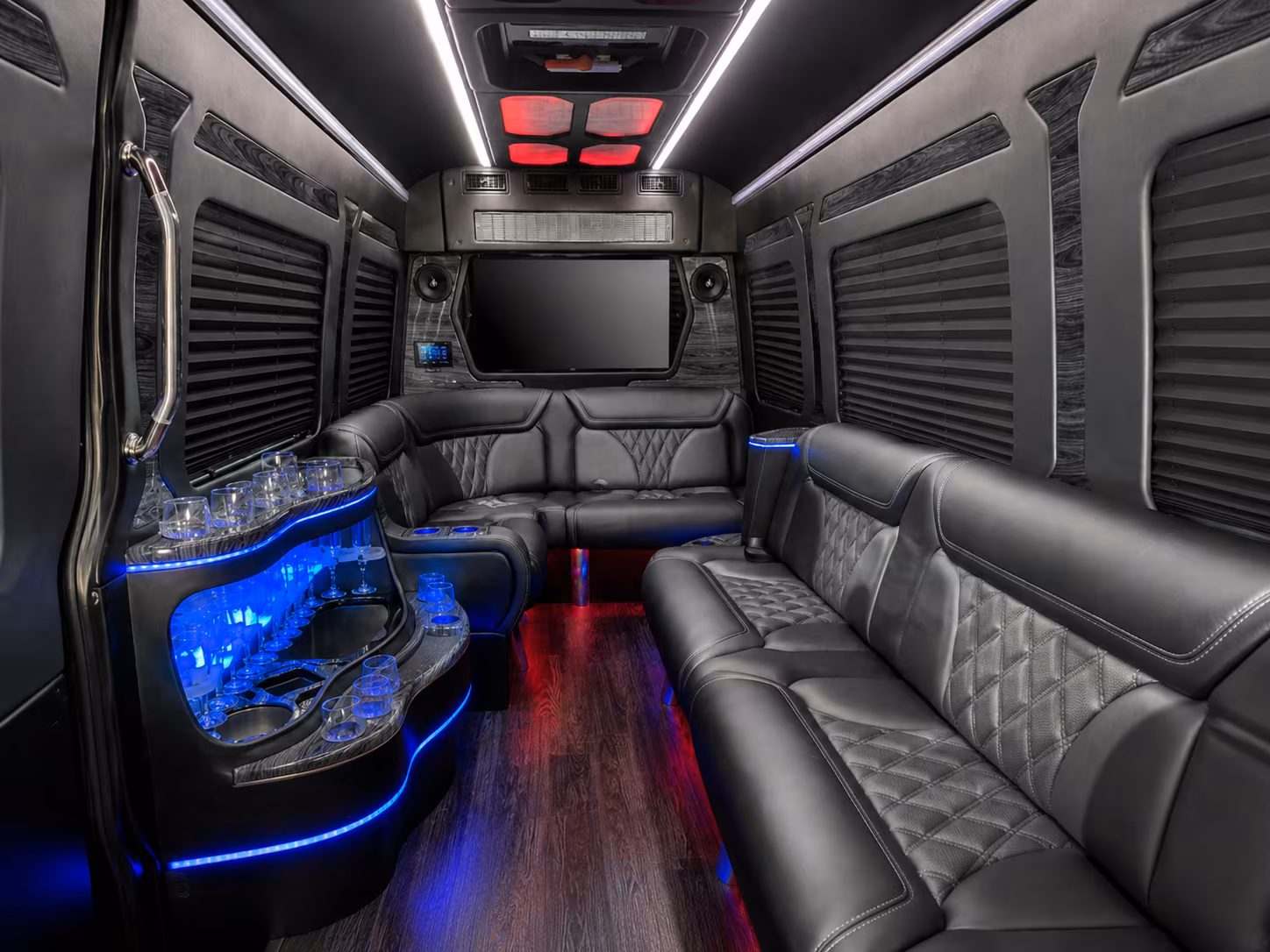 New Orleans Airport Shuttle & Transportation onboard seating
