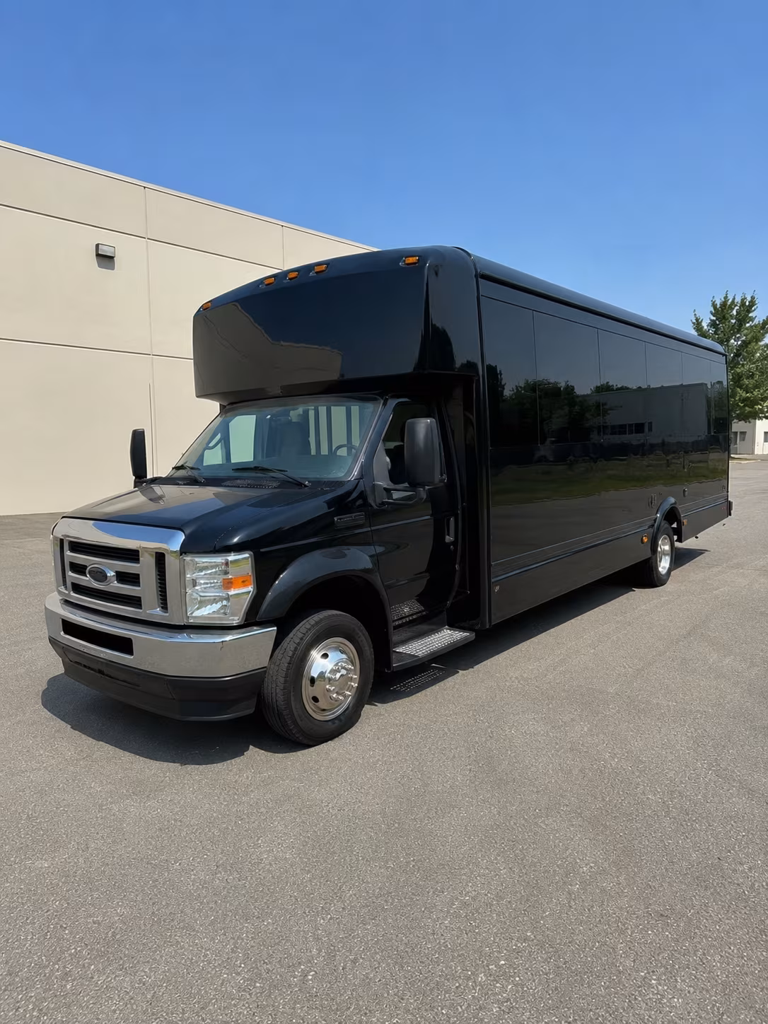 New Orleans Bachelor & Bachelorette Transportation group transportation