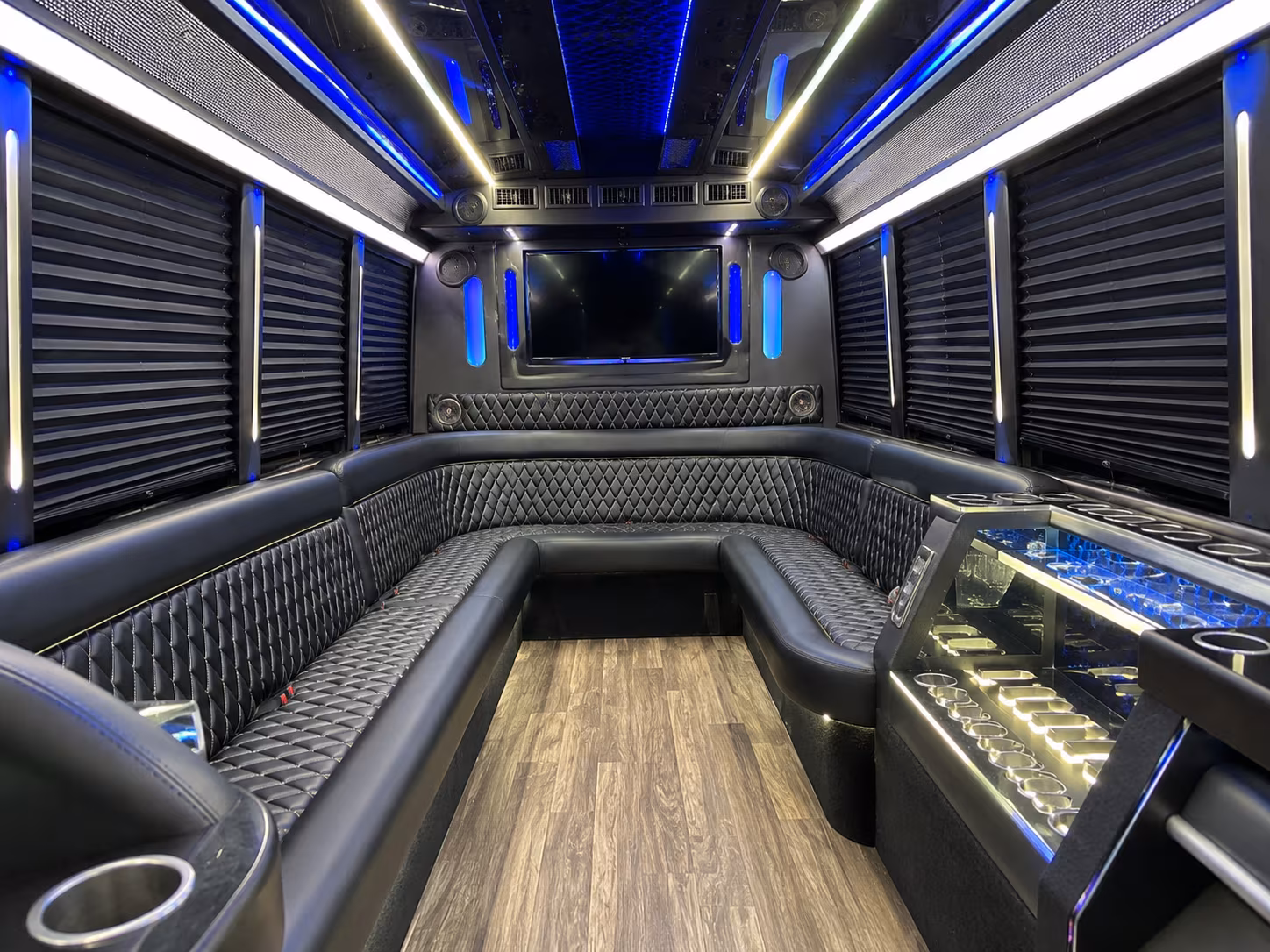 New Orleans Birthday, Sweet 16, & Quinceañera Transportation party bus exterior