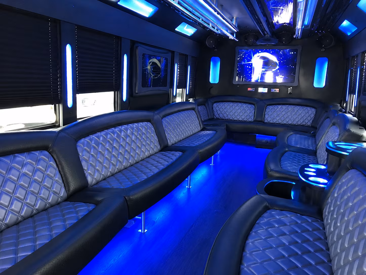 New Orleans Birthday, Sweet 16, & Quinceañera Transportation group transportation