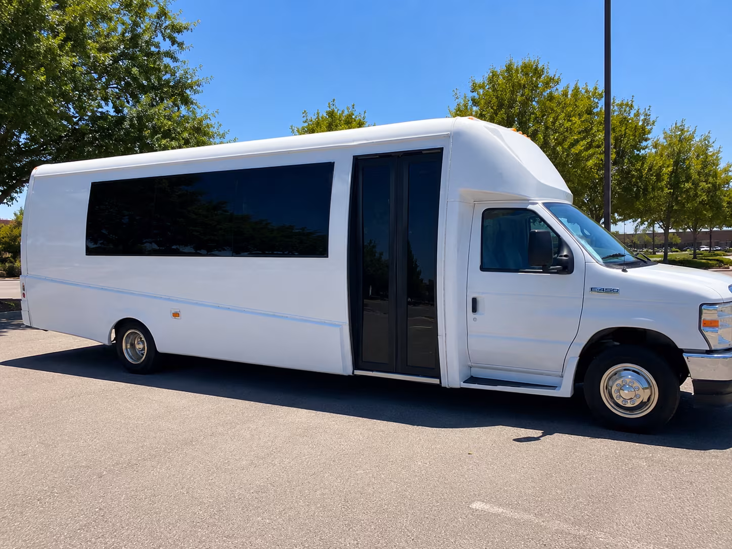 New Orleans Winery Tour & Pub Crawl Transportation party bus exterior
