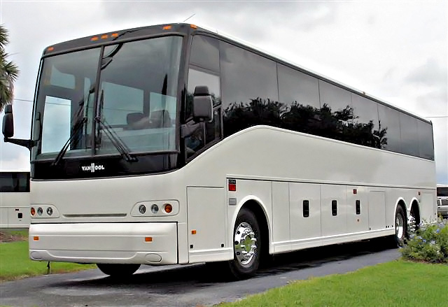 New Orleans 56 Passenger Charter Bus